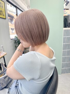 ヒビヲ 横浜西口店(HIBIO) 切りっぱなしボブタッセルボブダブルカラーブリーチカラー