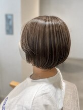 カルゥグラッシー(KALOU glassi)&nbsp;くびれショートボブ◎ナチュラルハイライト《高倉》