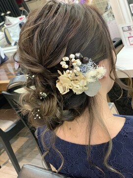 シム テンジン(hair & beaty SIM tenjin) お呼ばれヘアセット♪