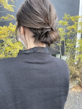 バディ ヘア フレス(BUDDY HAIR FRAIS) ハイライトたっぶりスモーキーカラー