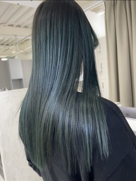 イト(ito.) ”Sakabe"ダークグリーン