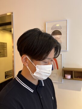 エクリ 麻布十番(equri) ニュアンスセンターパート