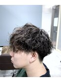 波巻きスパイラル刈り上げマッシュ