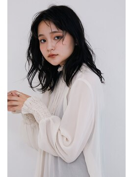 オンク 新宿(onk) 黒髪/グレーベージュ/レイヤーロング/前髪パーマ[新宿駅]