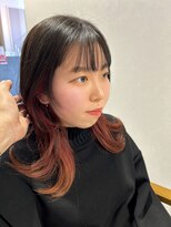 ノア(noah.)&nbsp;レイヤーのスタイルに合わせたカカオレッドのインナー