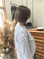 サティ(sati)&nbsp;【sati 子安】切りっぱなし　ミニボブ