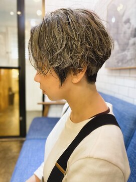 マノ 千歳烏山(MaNO) 大人ショートハイライト髪質改善キッズカット前髪30代40代