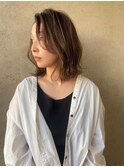 30代40代50代白髪ぼかしかきあげ外はねボブ