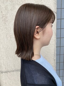 フロア(FLOOR) 外はねボブ/ベージュカラー/おくれ毛