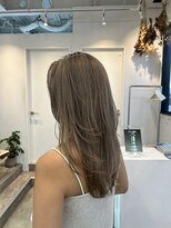 ロカ 表参道(loka)&nbsp;レイヤーカット[表参道/髪質改善/ハイライト/インナーカラー]