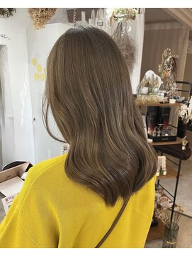 アミュー(amiu) まろやかベージュ