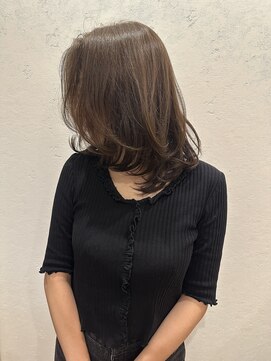 ウニレ バイ センス(unire by sense) 【飾磨/姫路】レイヤーカット/マットグレージュカラー