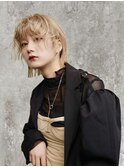 ブロンドベージュ×ウルフボブ 