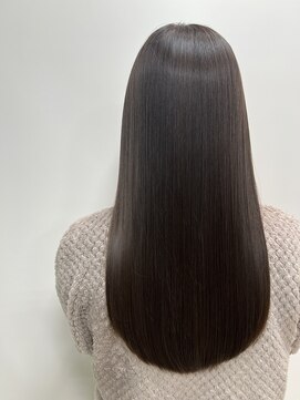 クララ トヨハシ(CLALA Toyohashi) 髪質改善トリートメント