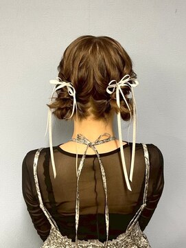 ヒュミ(hymy) 結婚式参列に♪/お呼ばれヘア/おとなっぽヘア/ゆるふあ/羊ヘア