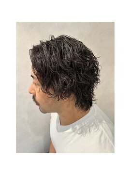 アース オーセンティック 越谷レイクタウン店(EARTH Authentic) 大人メンズおすすめのウルフカットツイストスパイラル