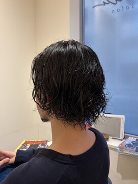 ハチマルハチ ナル 登戸店(808 nalu) アンニュイウェーブ × セミロング