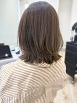 セイドット リー(Say. Ree)&nbsp;Say.オリーブグレーアッシュブロンド大人可愛いくびれレイヤー