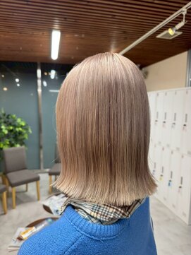 ブリッツ レボ(BLITZ-REVO) 着物ヘア/ダークアッシュ/ミディアムレイヤーカット/柏駅