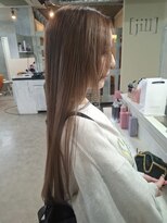 バンブーグラス(Bamboo grass) ブリーチ1回×ベージュカラー×トリートメント