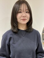 ラミエバイメルト 下北沢(lamie by melt)&nbsp;顔周りレイヤーカットクビレオリーブベージュ下北沢20代30代人気