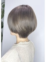 stair : case ginza7【ステアケース】&nbsp;大人可愛いくびれショートボブ×ミルクティーベージュ