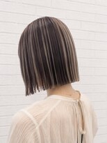 アンディー(&dy)&nbsp;コントラストで魅せる上品ハイライトボブ髪質改善トリートメント