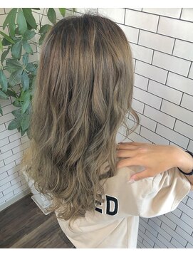 リール(THE RIRE.) ＊THE  RIRE. アッシュベージュカラー＊