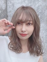 ブルーダー(Bruder)&nbsp;ミルクティーベージュ　スモーキーベージュ  ゆるふわ