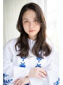 ウザバングが可愛い柔らかネビージュロング・・・HINATA