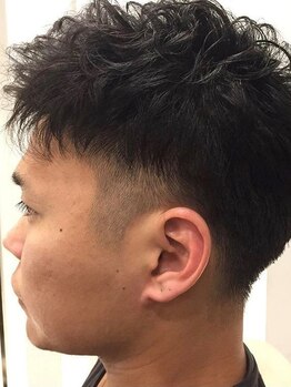 リボーン ヘアーアンドリラックス RE BORN hair&relaxの写真/"朝のお手入れ楽々1分"身だしなみを整えるプロが、細部までこだわり清潔感のあるスタイルをご提供！