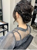 エレガントなシニヨンヘアアレンジ　美由紀
