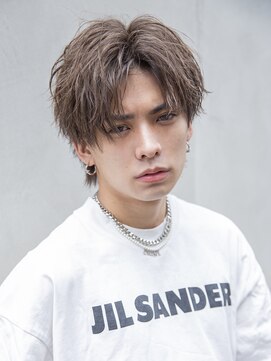 シティ(CITY) 【Mens style】刈り上げセンターパート波打ちパーマブルーカラー