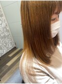 顔まわりレイヤースタイル　ストレート　30代、40代、50代