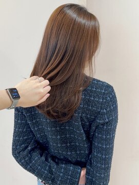 レジナヴィータ 栄(Reginavita) レイヤーカット ブラウンベージュ 髪質改善トリートメント 20代