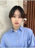 シースルーバングの大人コンパクトショート青山表参道