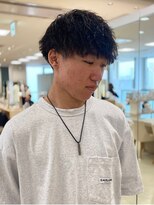 ツイストスパイラル波巻きシャドウパーマ無造作銀座メンズパーマ