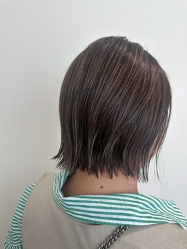 ファムバイアヴァンス(Femme by AVANCE.) ミニウルフコンパクトウェットボブ