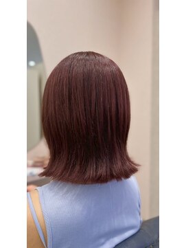 リノ(Lino) ボルドーカラー外はねボブウォームブラウン