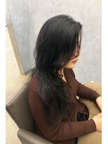 ネウィ 宮崎店(newi)&nbsp;色気と動きを出す韓国風ロングレイヤー