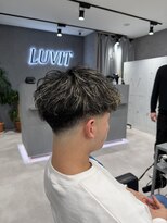 ラヴィット 横浜店(LUVIT) テーパーフェードハイライトスペインカール