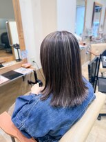 ミラバイケンジ 藤沢(Mira by KENJE)&nbsp;白髪ぼかし細めハイライト30代40代50代【藤沢　藤沢駅】