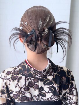 タグマル 袴着付けヘアセット☆オシャレなカチ盛りスタイル
