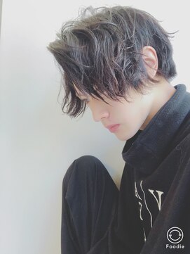 シン(syn) スパイラルパーマ/ツイストスパイラルパーマ/波巻きパーマ