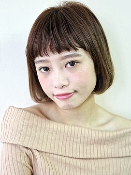 ヘアメイク フレンシア(hair make flencia) 小顔重視のミニマムボブ