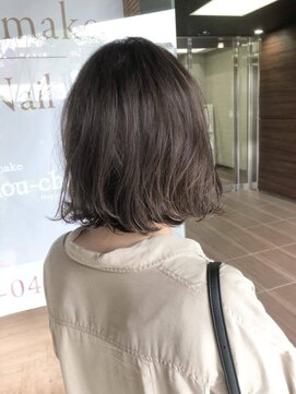 ヘアメイク シュシュ(Hair make chou chou) 肩上切りっぱなしボブ【chou-chou 北林夏実】
