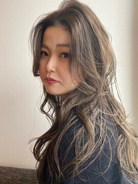 ベルクープス 天王寺店(Belle Coupes) 【BelleCoupes】三島直子 猫っ毛 グレージュ ロングヘア