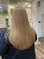 ウェスト(WEST)&nbsp;白髪ぼかしのハイトーン