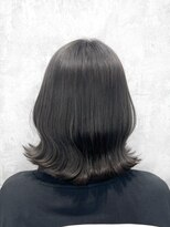 デミヘアー(Demi hair) グレージュカラー×くびれ巻き