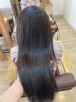 グランバイ アトリエドングリ(Grand × AtlierDonguri) お客様髪質改善データ1299(アッシュグレー)